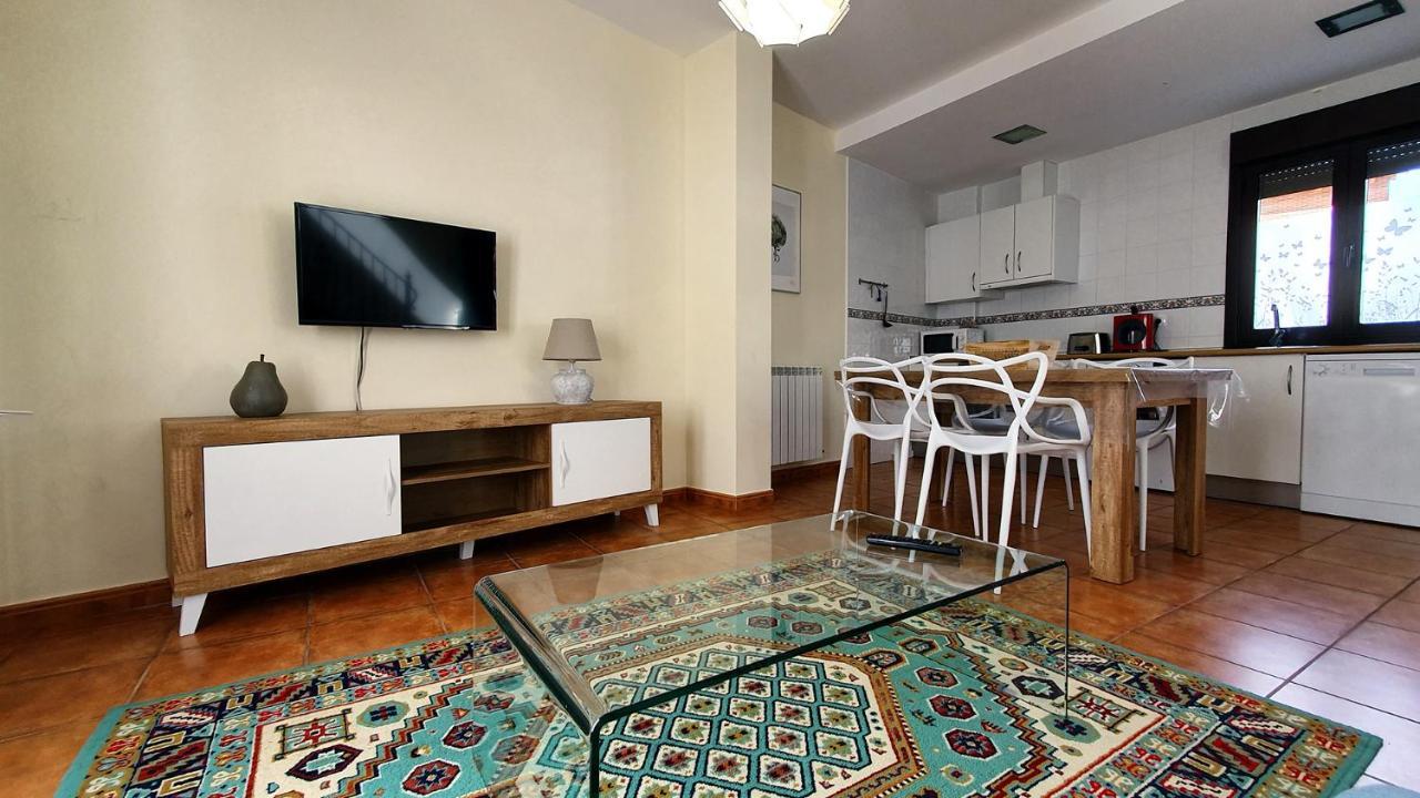 Apartamentos Virgen De Tironcillo Cuzcurrita-Río Tirón Zewnętrze zdjęcie